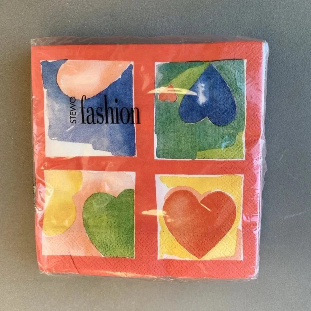 Bundle Sale / 3 for $15 - Vintage Heart Napkins - 20 Count